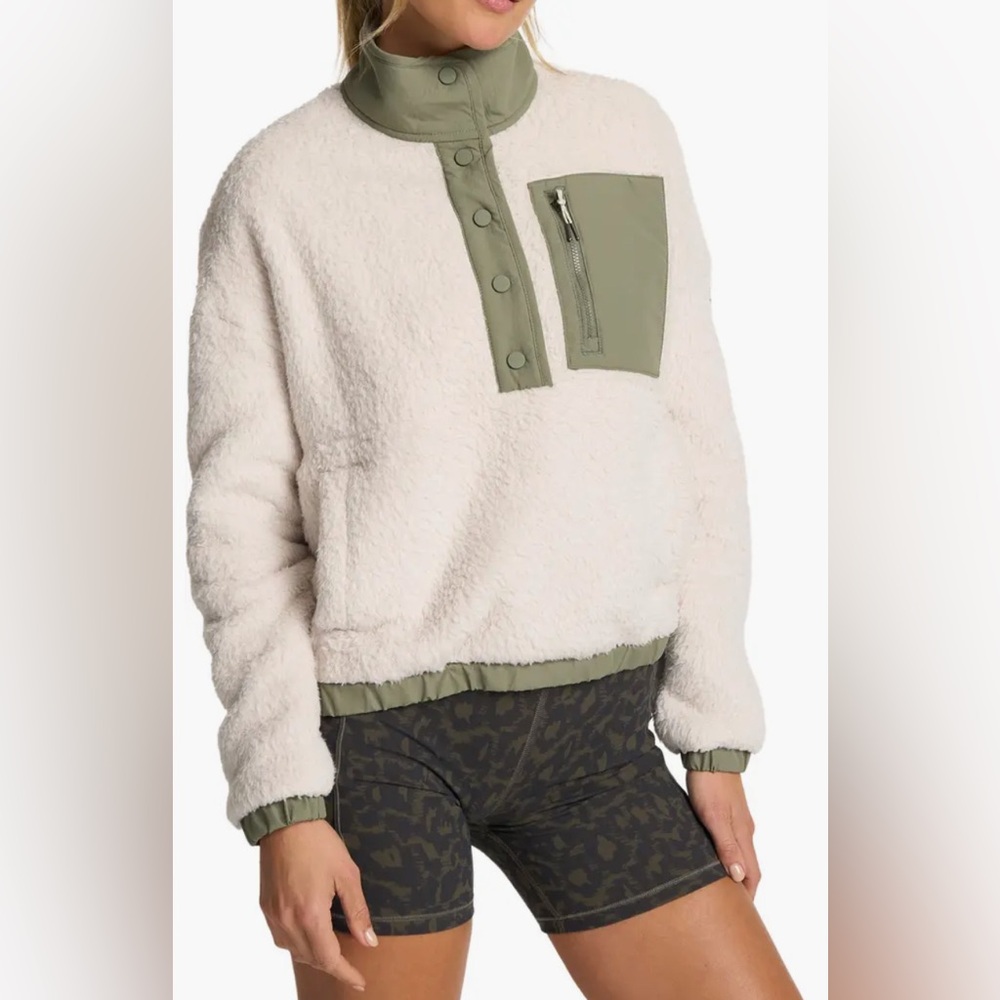 Vuori Off-White and Olive Teddy Jacket